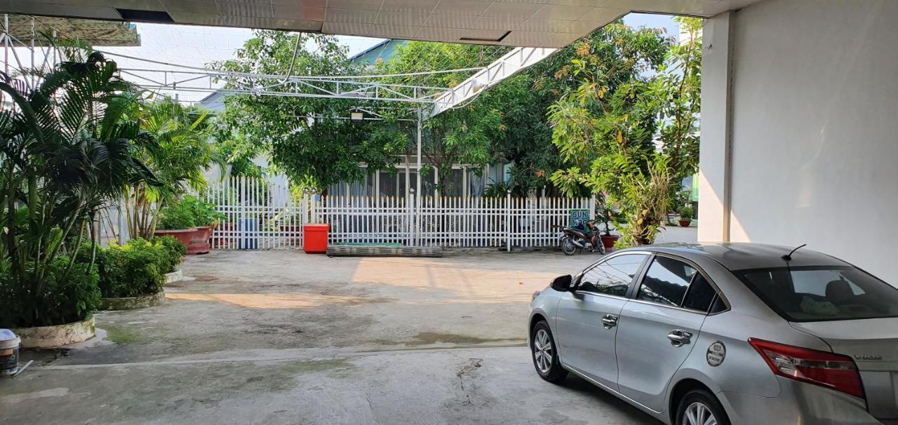 Khach San Ngoc Han Ap Vinh Phu Exterior photo