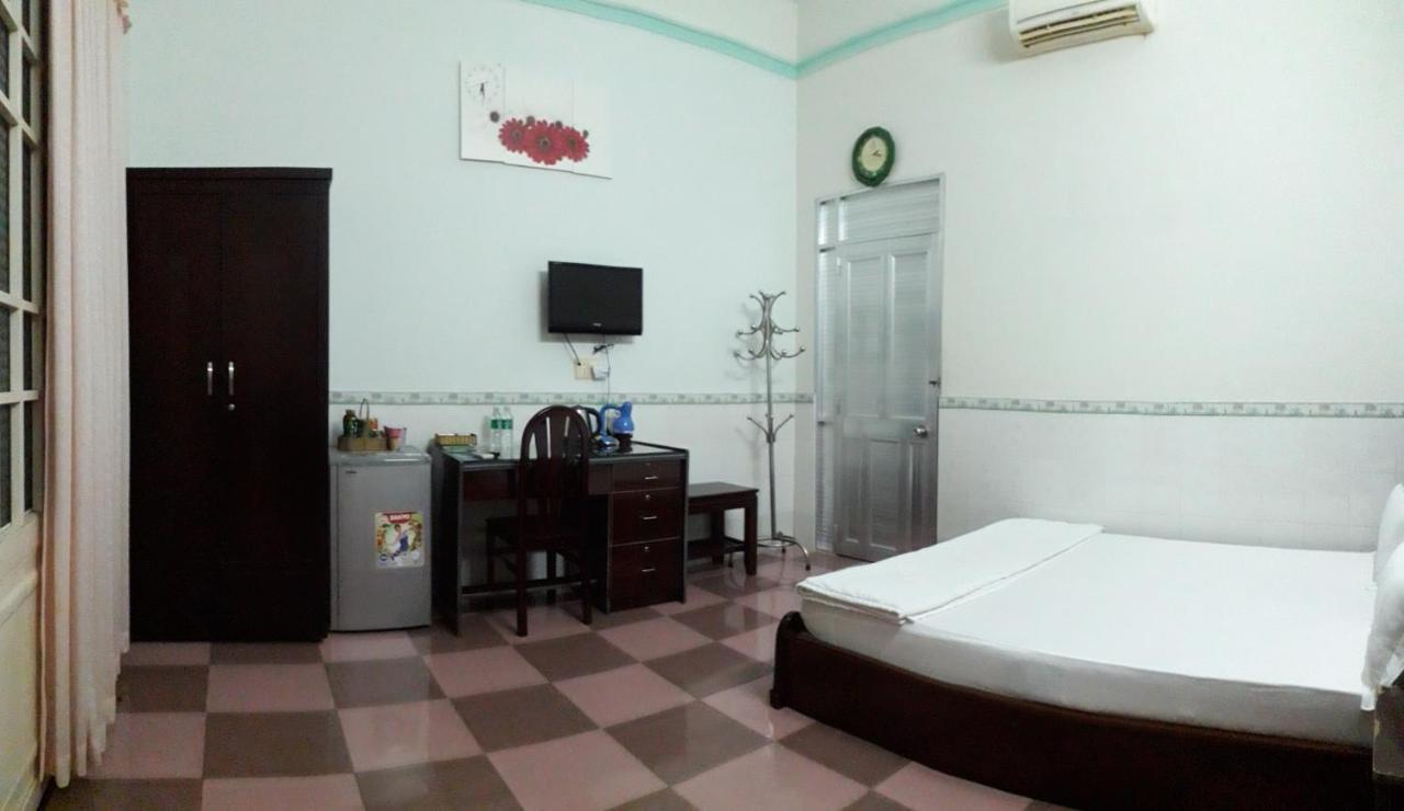 Khach San Ngoc Han Ap Vinh Phu Exterior photo
